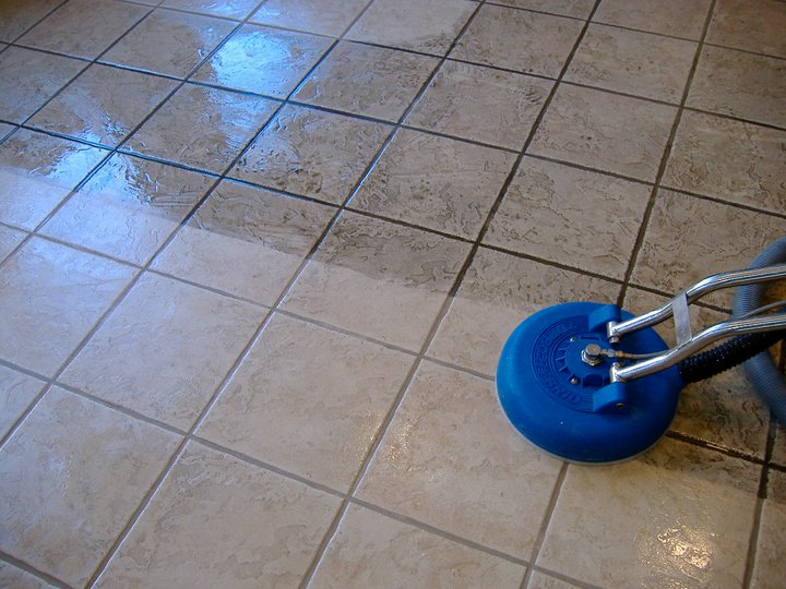 https://freedomcarpetcleaning.net/wp-content/uploads/2019/01/Tile_Grout_Cleaning1.jpg